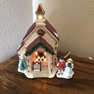 Vintage Christmas Valley 1992 Collector’s Series Lighted Village Church …